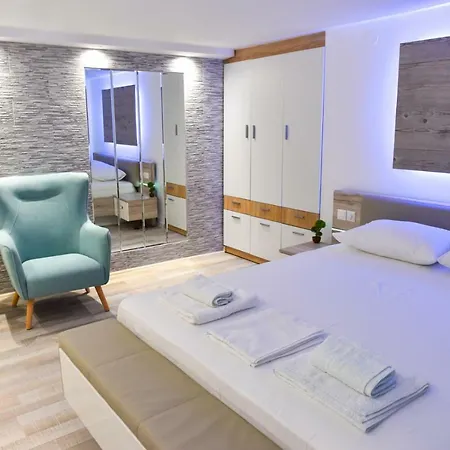 La Perla Apartment Kalamata