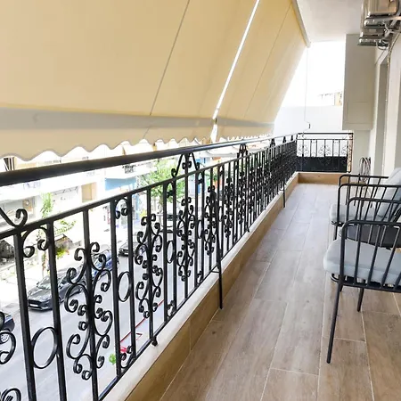 La Perla Apartment Kalamata